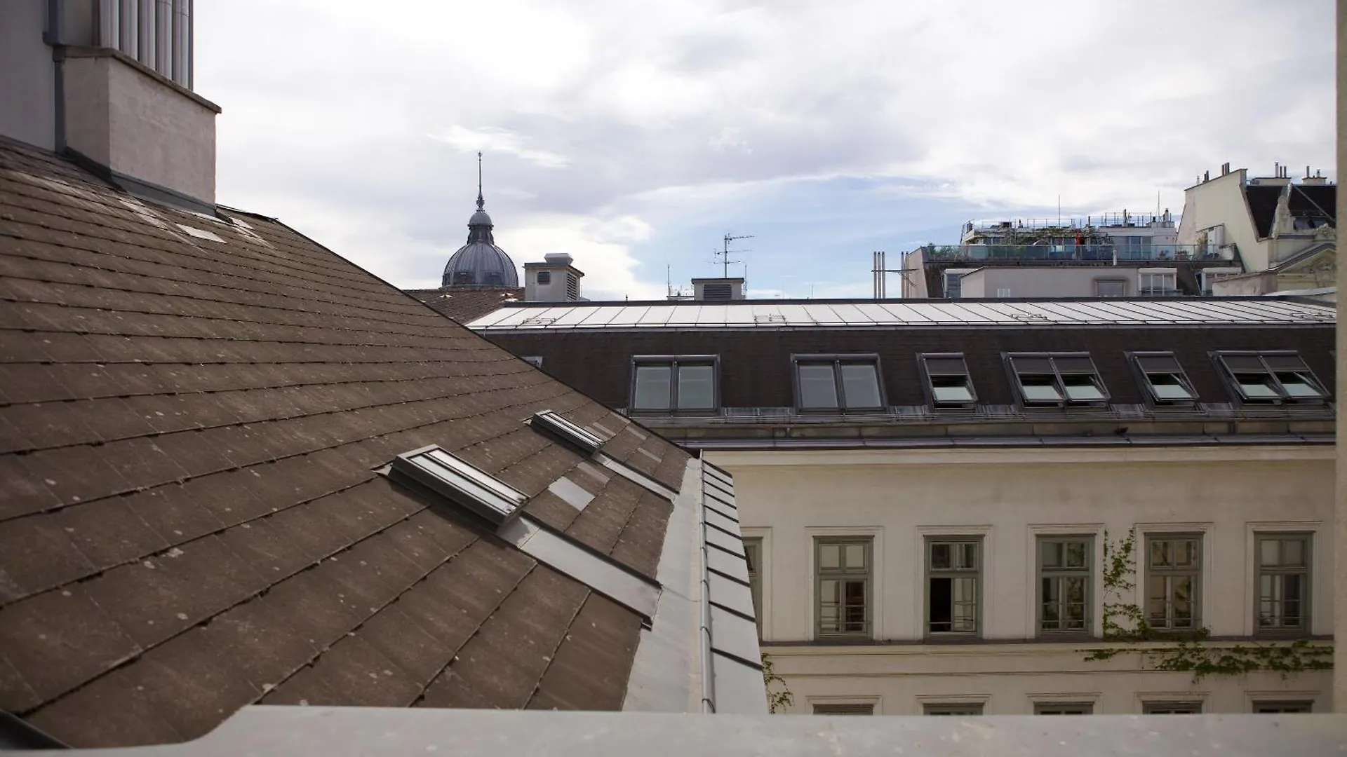 Central Rooftop Apartment With Balcony Vienna 0*,  Austria